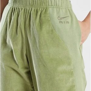 Nike Women's Sportswear Air Corduroy Fleece HR Pants Size M
